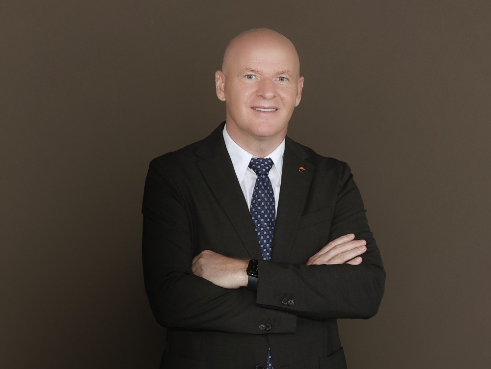 Dragoș Pavăl este din nou recunoscut drept cel mai admirat CEO din România — o distincție obținută pentru a patra oară în istoria proiectului (2012, 2023, 2024, 2025), prin votul comunității de afaceri