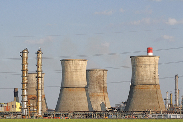 Ce business are Lukoil în România, cât valorează stațiile și care este impactul dacă rușii nu găsesc un cumpărător?