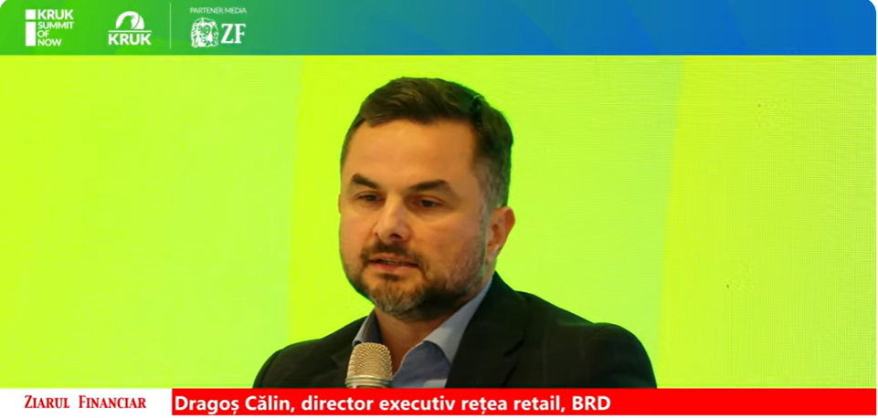 Dragoș Călin, director executiv rețea retail BRD: Cred că se vede o tendință de scădere a ratei de economisire. Cred că 2026 este foarte mult despre gestionarea finanțelor personale, a bugetului personal și despre schimbarea obiceiurilor de consum