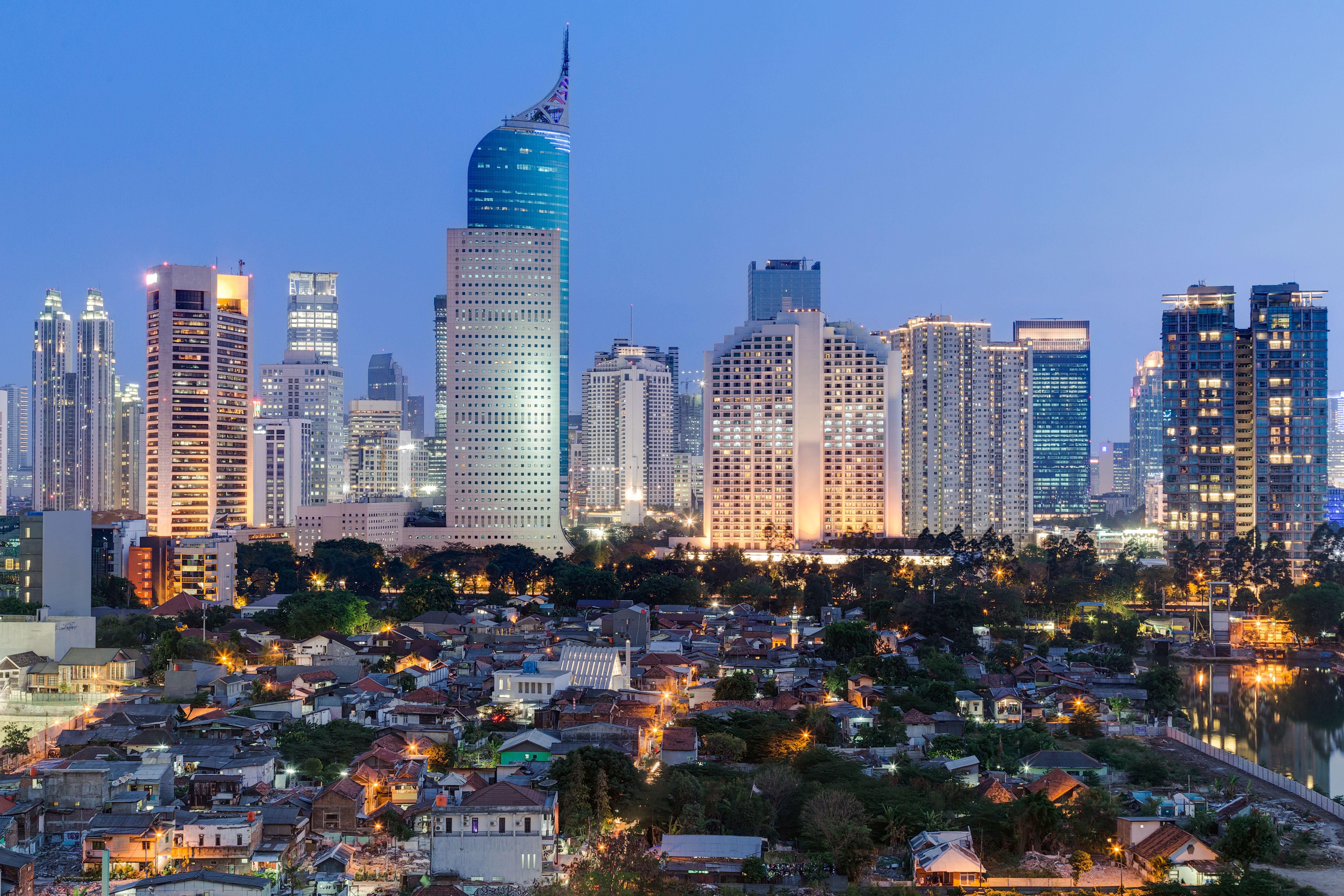 Tokyo a fost detronat - avem oficial un nou ”cel mai mare oraș”. Jakarta, capitala Indoneziei, și ai săi 42 de milioane de locuitori, sunt acum cea mai mare aglomerare urbană din lume