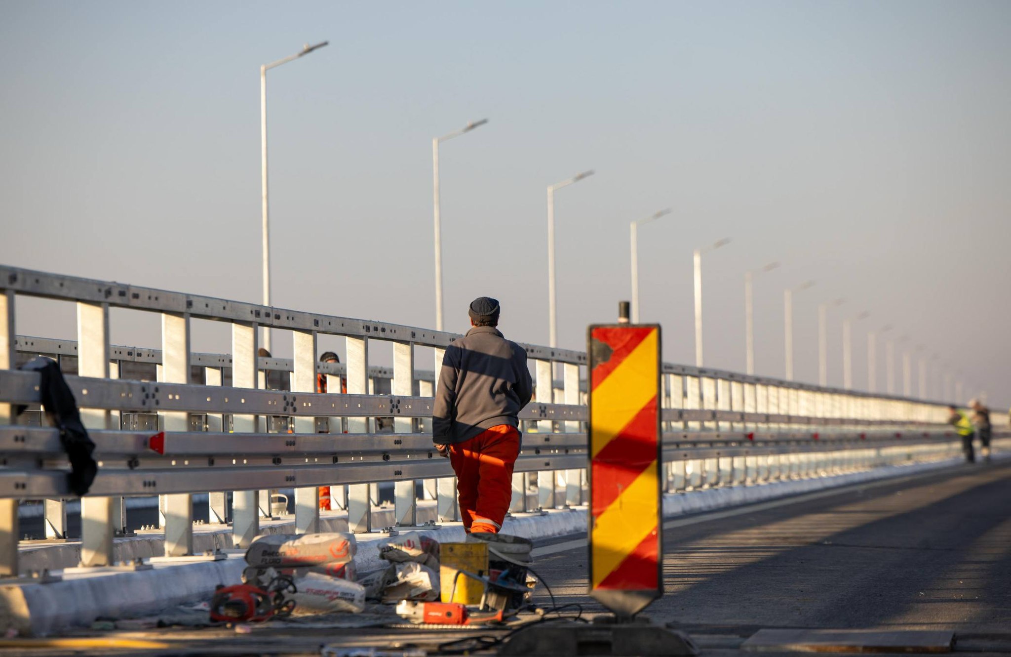 Încă 50 de kilometri de autostradă înainte de Crăciun. Secțiunea dintre Focșani și Adjud din A7 urmează să fie deschisă circulației. „Moldova are acum autostradă reală și perspective economice concrete”