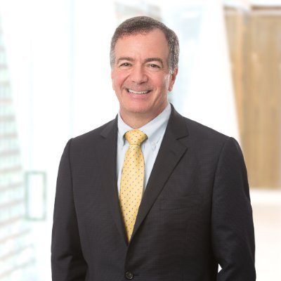 Darryl Nirenberg a fost confirmat oficial ca noul ambasador al SUA în România. ”Așteptăm cu interes contribuția sa la consolidarea politicii americane și la reprezentarea Președintelui Trump în relația cu unul dintre cei mai apropiați aliați ai noștri”