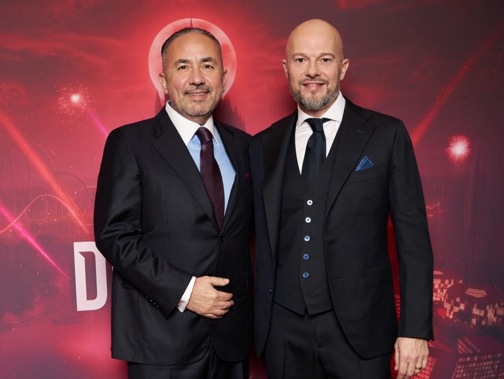 Cine sunt cei doi oameni de afaceri români care pregătesc un proiect gigantic, de peste 1 miliard de euro, care ar putea să devină cea mai mare destinație de entertainment, retail și tehnologie din Europa