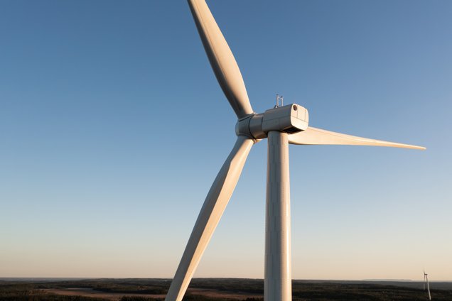 Unul dintre cele mai mari parcuri eoliene din al doilea val este aproape gata. OX2: Am montat și ultima turbină la Green Breeze, Galați