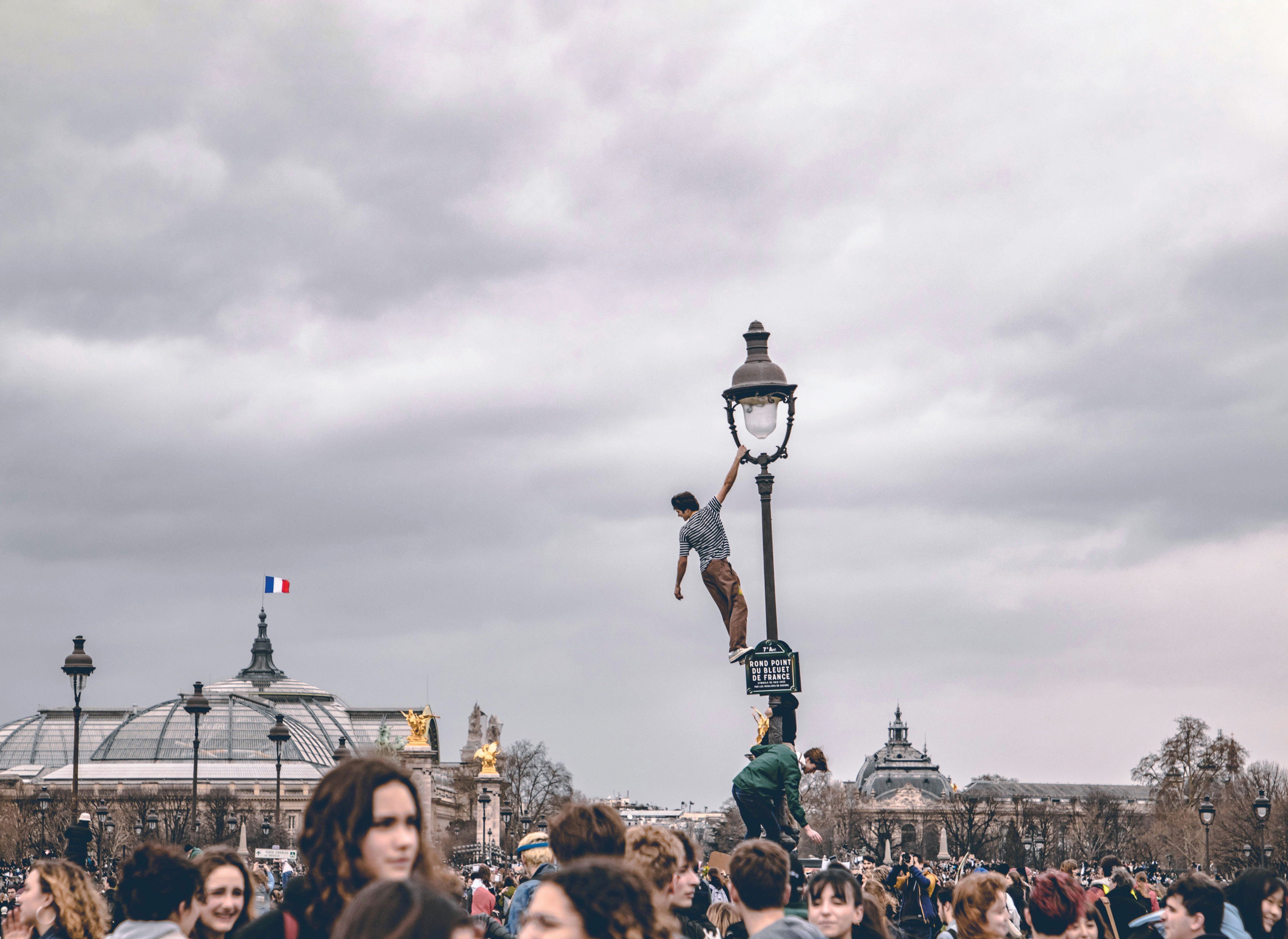 Tendințe internaționale. Un deceniu după promisiunea de la Paris: cât de mult s-a schimbat lumea?