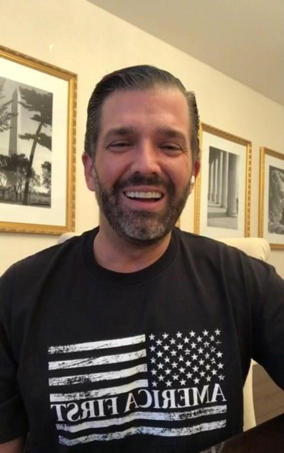 Cum a reușit o firmă americană de minerit, în care investitor este Trump Jr, să obțină o finanțare masivă din partea Guvernului condus de tatăl său? „De la președinți se așteaptă să evite chiar și aparența că își folosesc funcția pentru beneficii financiare personale sau pentru familie”