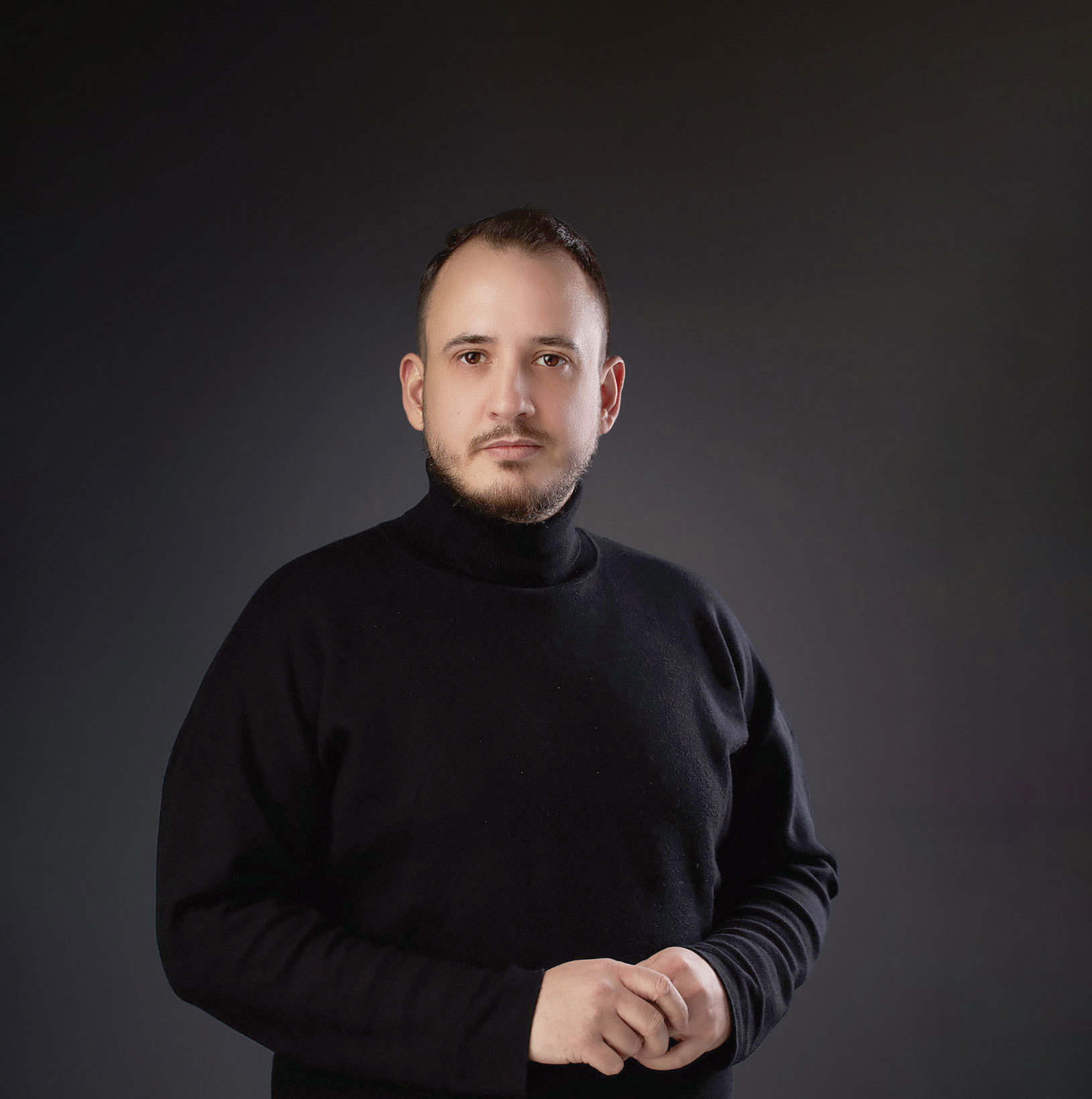 Cum vrea o afacere românească de curierat să revoluționeze piața din România și cine este omul care a construit această afacere
