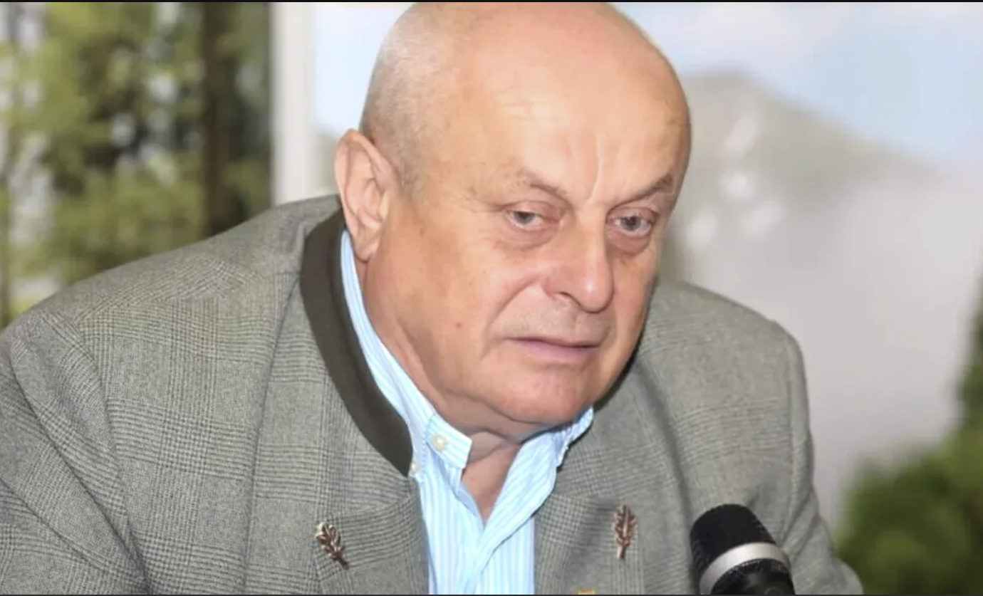Instanța îl obligă pe directorul silvic de la Arad, Teodor Țigan, să restituie 280.520 de lei