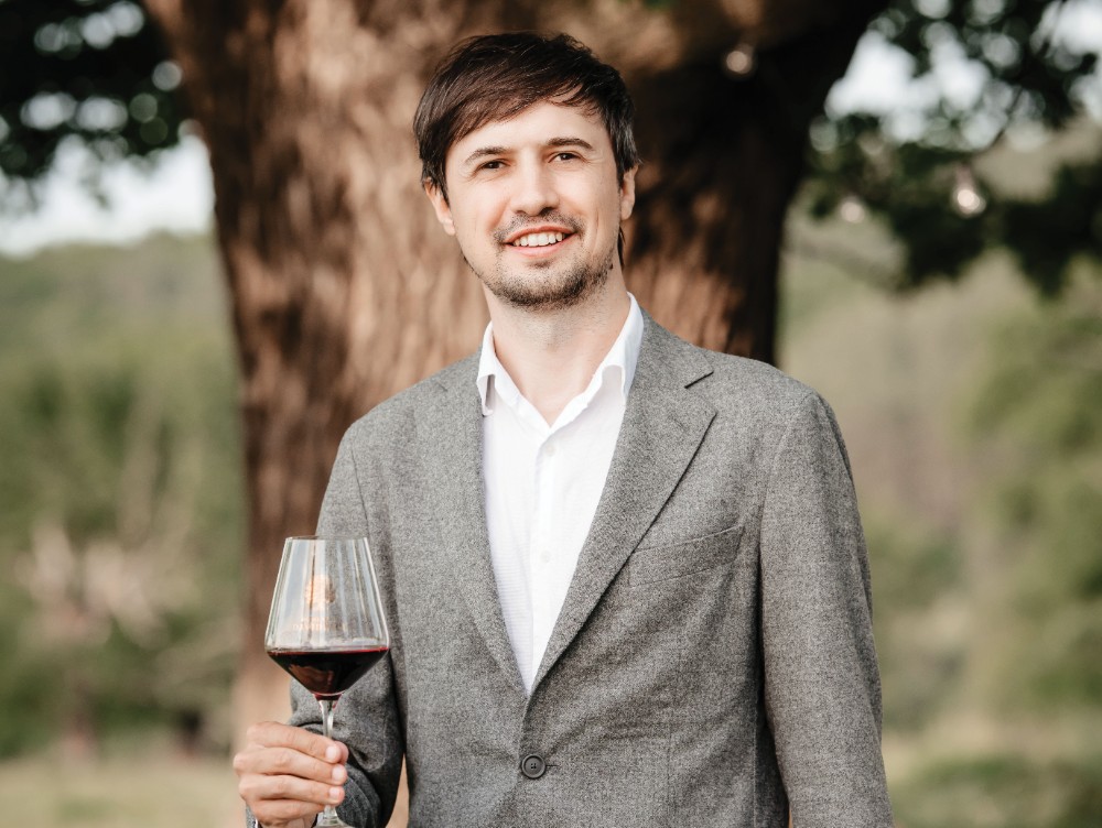 Povestea moștenitorului uneia dintre cele mai importante afaceri din România și ce planuri are el pentru viitor