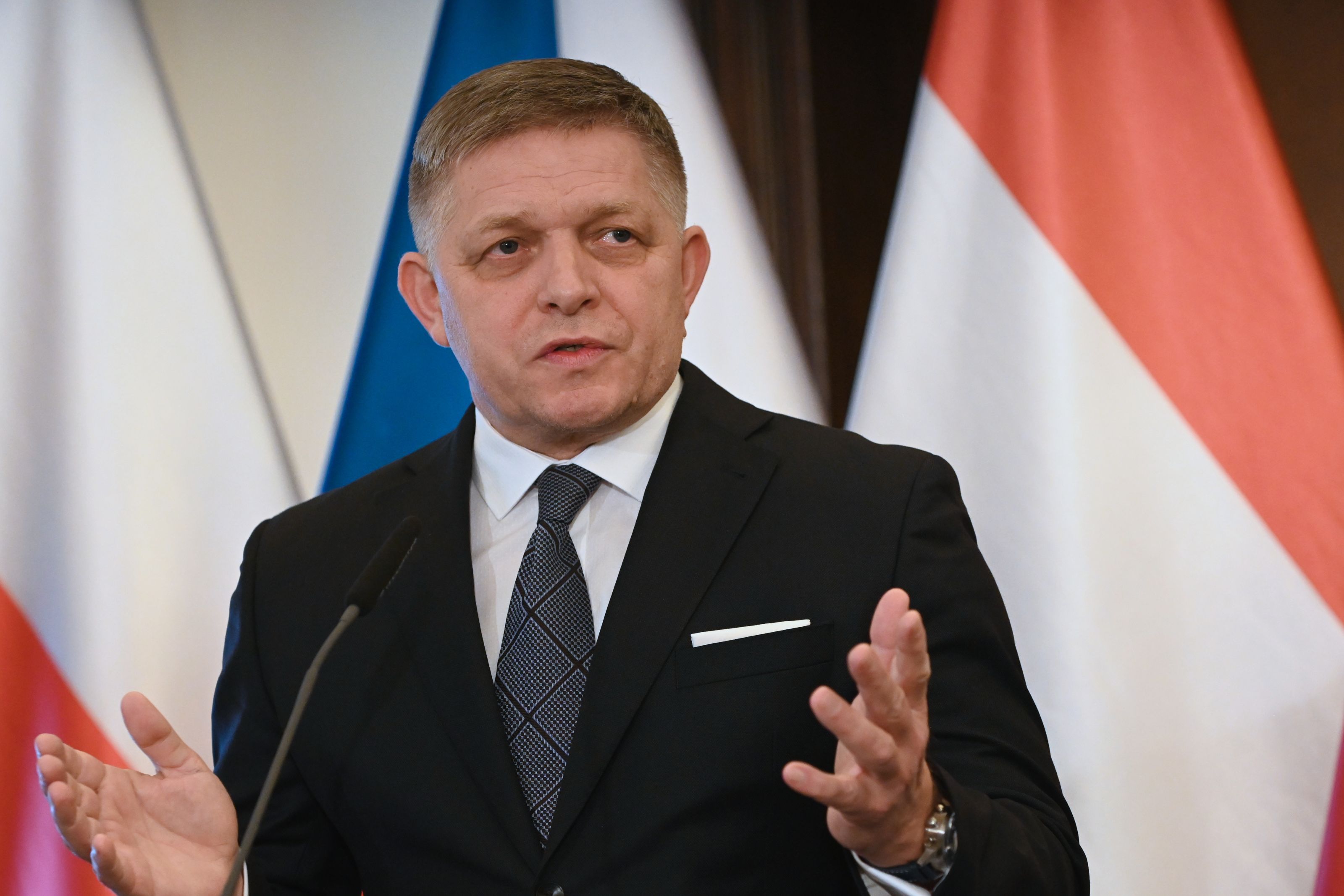Politico: Robert Fico, îngrijorat de „starea psihologică” a lui Donald Trump