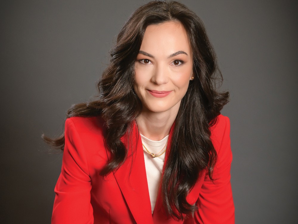 100 Tineri manageri de top. Iulia Cernătescu, Director Aria de Raportare Financiară, Garanti BBVA