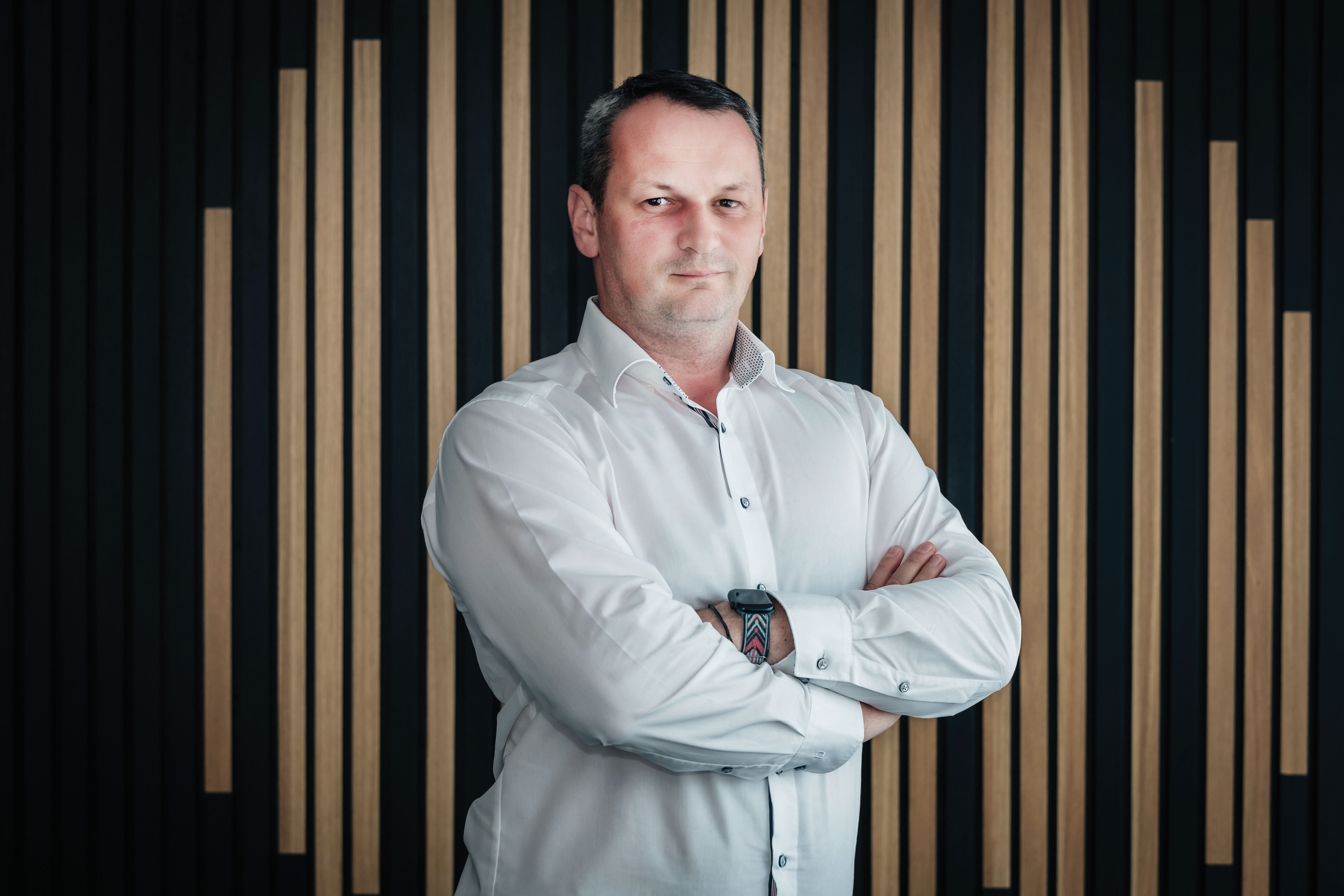 100 Tineri manageri de top. Szabolcs Héjja, director marketing și dezvoltare produse Poultry Investment SA, producător al Puiului de Crăiești