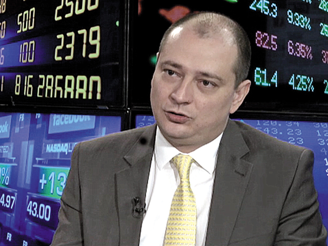 Daniel Băluță: domnul primar general se plânge non-stop
