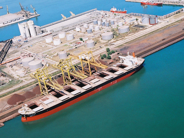Guvernul anunță că România cumpără un port strategic din Republica Moldova