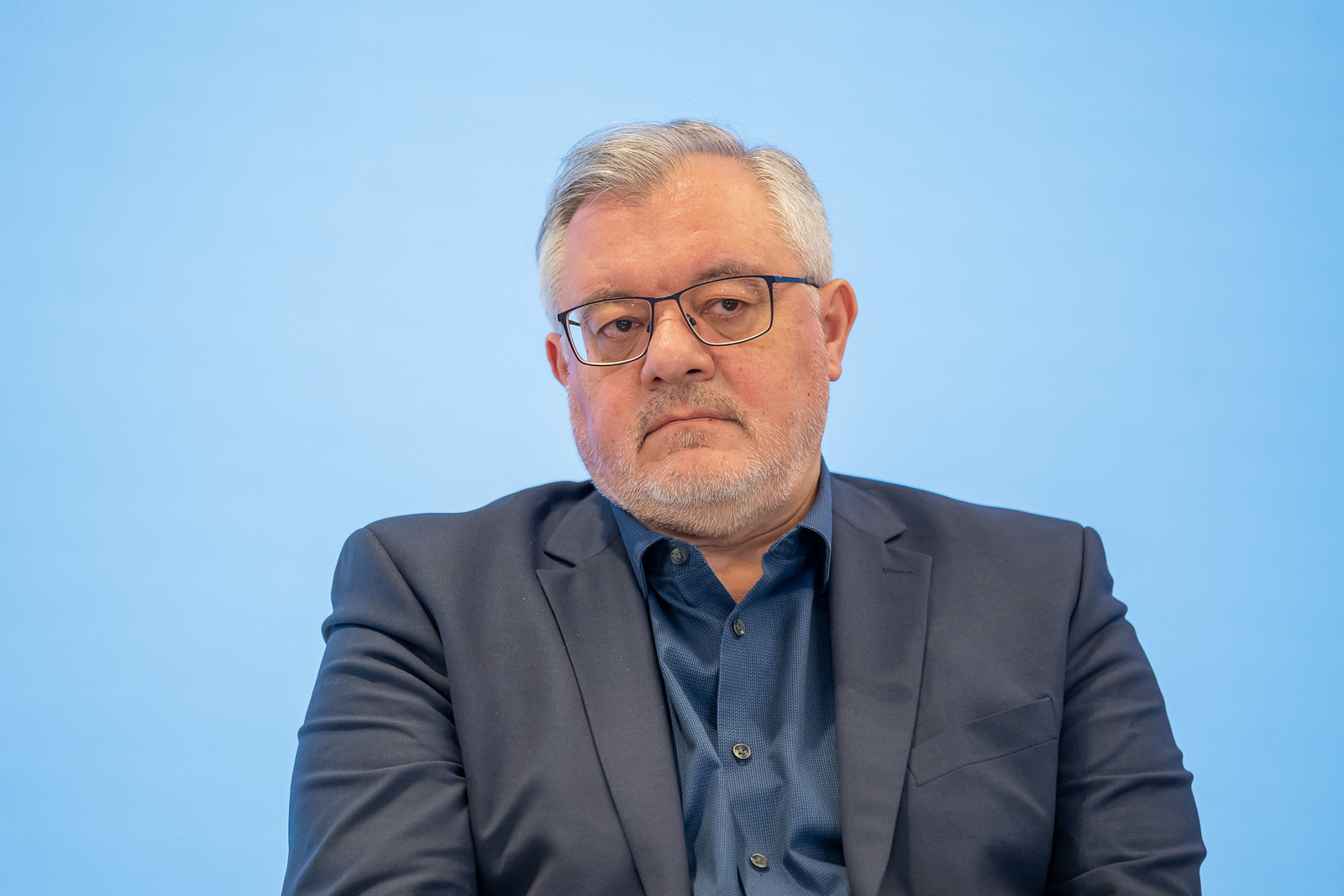 Daniel Rașcu, Parapet Germania: Principala lecție învățată în Germania – legislația veche a promovat capacitățile energetice, dar rețelele au rămas în urmă. România are șansa să le dezvolte simultan