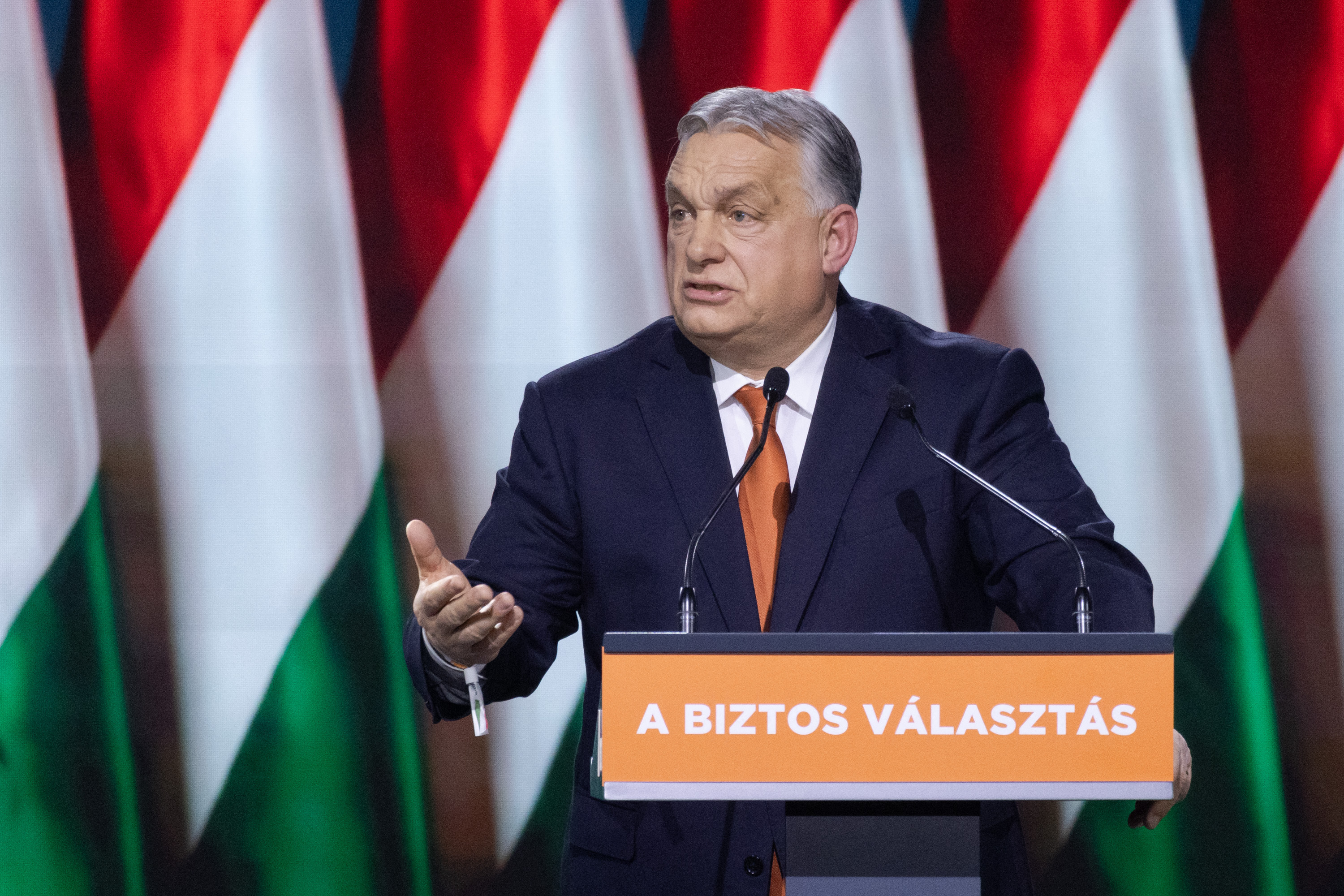 Secretarul de stat american, Marco Rubio, îl laudă pe premierul maghiar Viktor Orban, spunând că relația cu Budapesta este „vitală” pentru interesele americane. „Succesul dumneavoastră este succesul nostru”