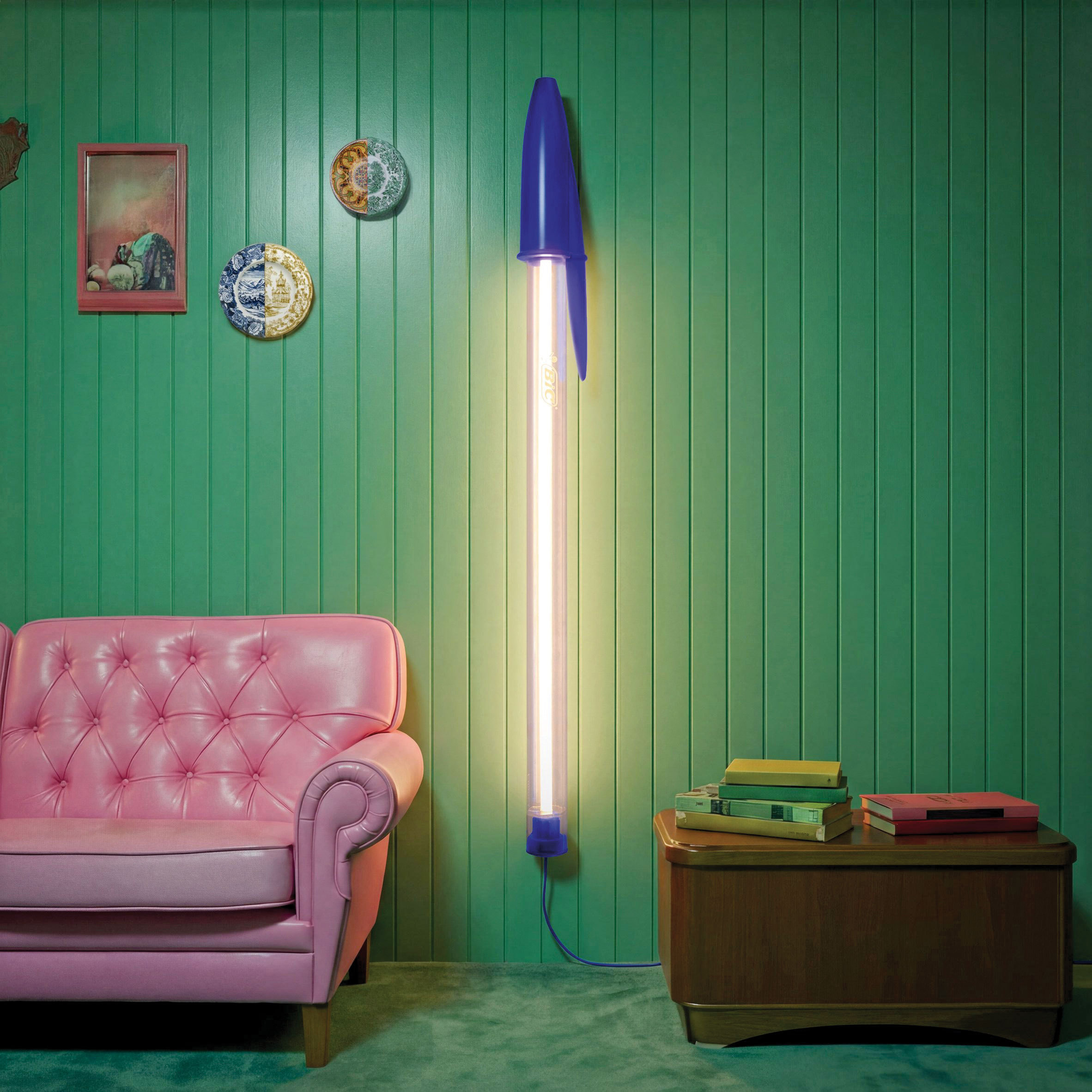 Pixul iconic devine obiect de design: LED-uri și stil italian