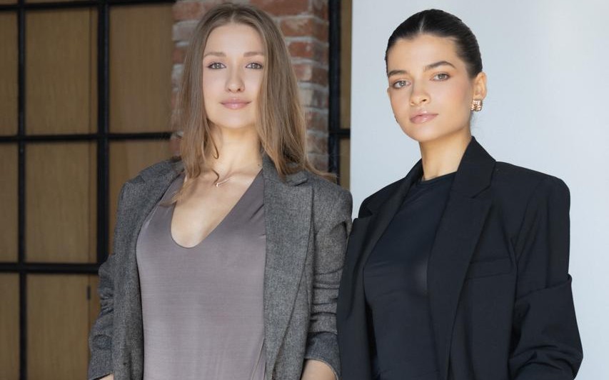 De la un clip viral pe TikTok la o afacere pe bune: cum au transformat două românce un hobby într-un business profitabil