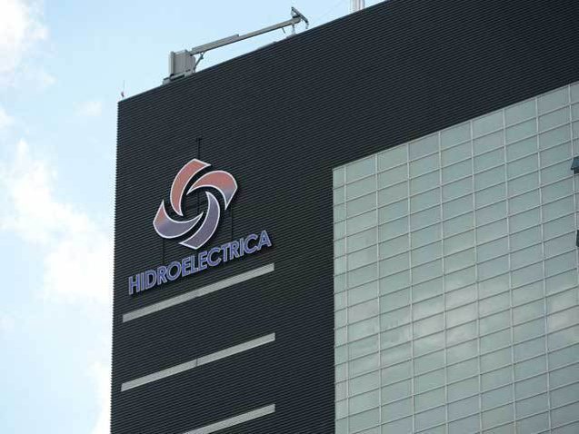 Hidroelectrica, cea mai mare companie din România, caută CEO și CFO: candidații trebuie să aibă experiență de conducere, studii economice sau inginerești și să livreze investiții, profit și strategii pentru tranziția energetică