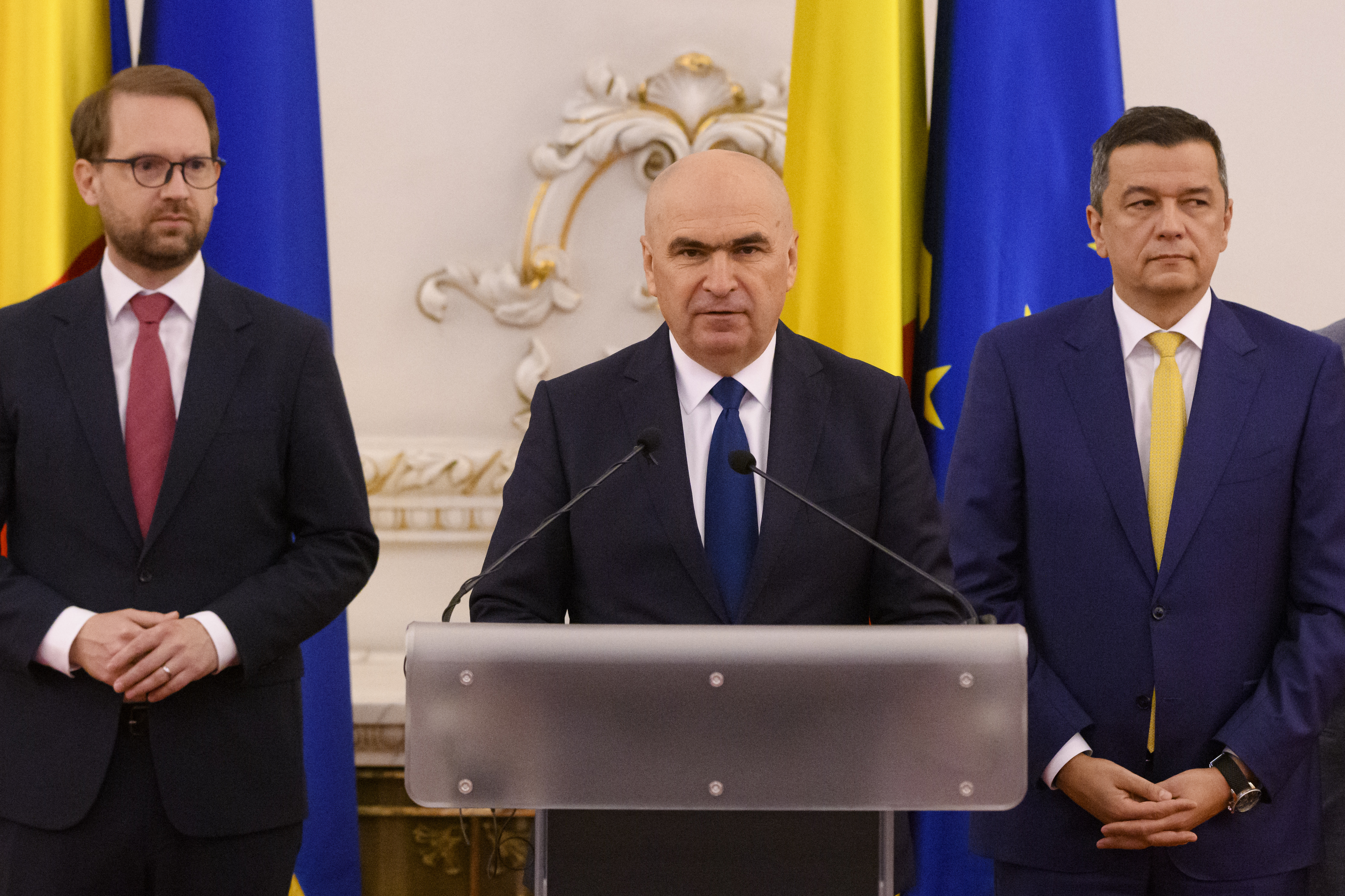 Discuții destul de tensionate în privința legii bugetului: La ședința de luni a coaliției nu s-a ajuns la o înțelegere, urmând ca liderii partidelor să revină miercuri
