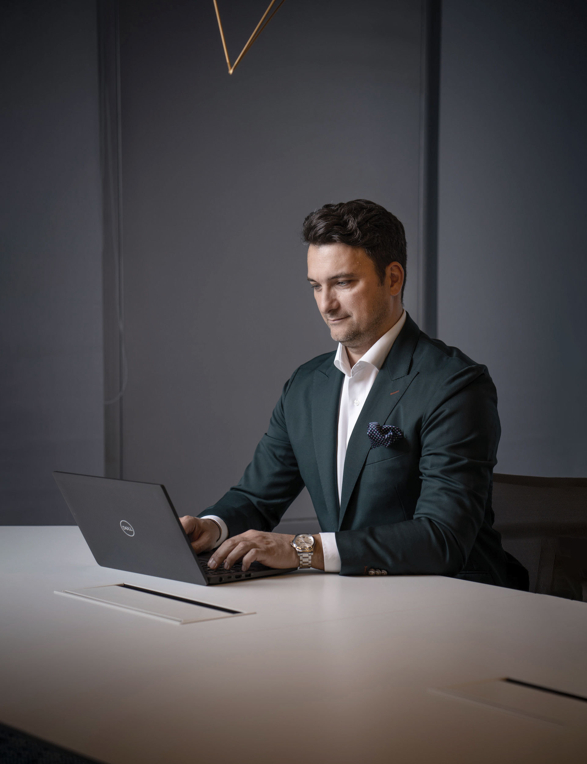 100 cei mai admirați CEO din România: Locul 56 - Adrian Simionescu, country manager, Estée Lauder România