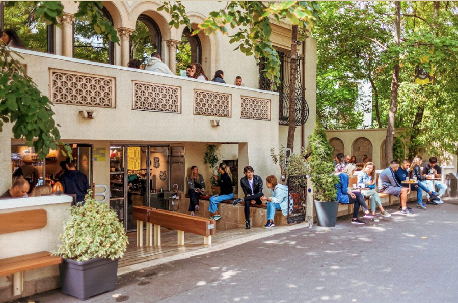 O cafenea din București a fost aleasă în top 100 mondial. Care este localul selectat din peste 38.000 de concurenți?