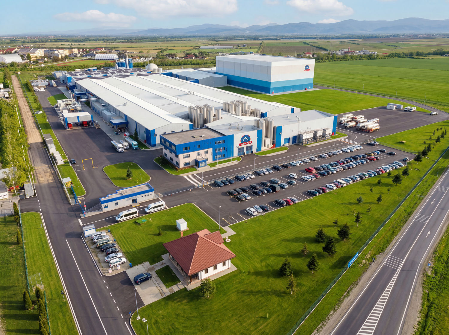 Grupul Olympus investește 7,5 milioane euro într-o nouă hală la fabrica din Brașov