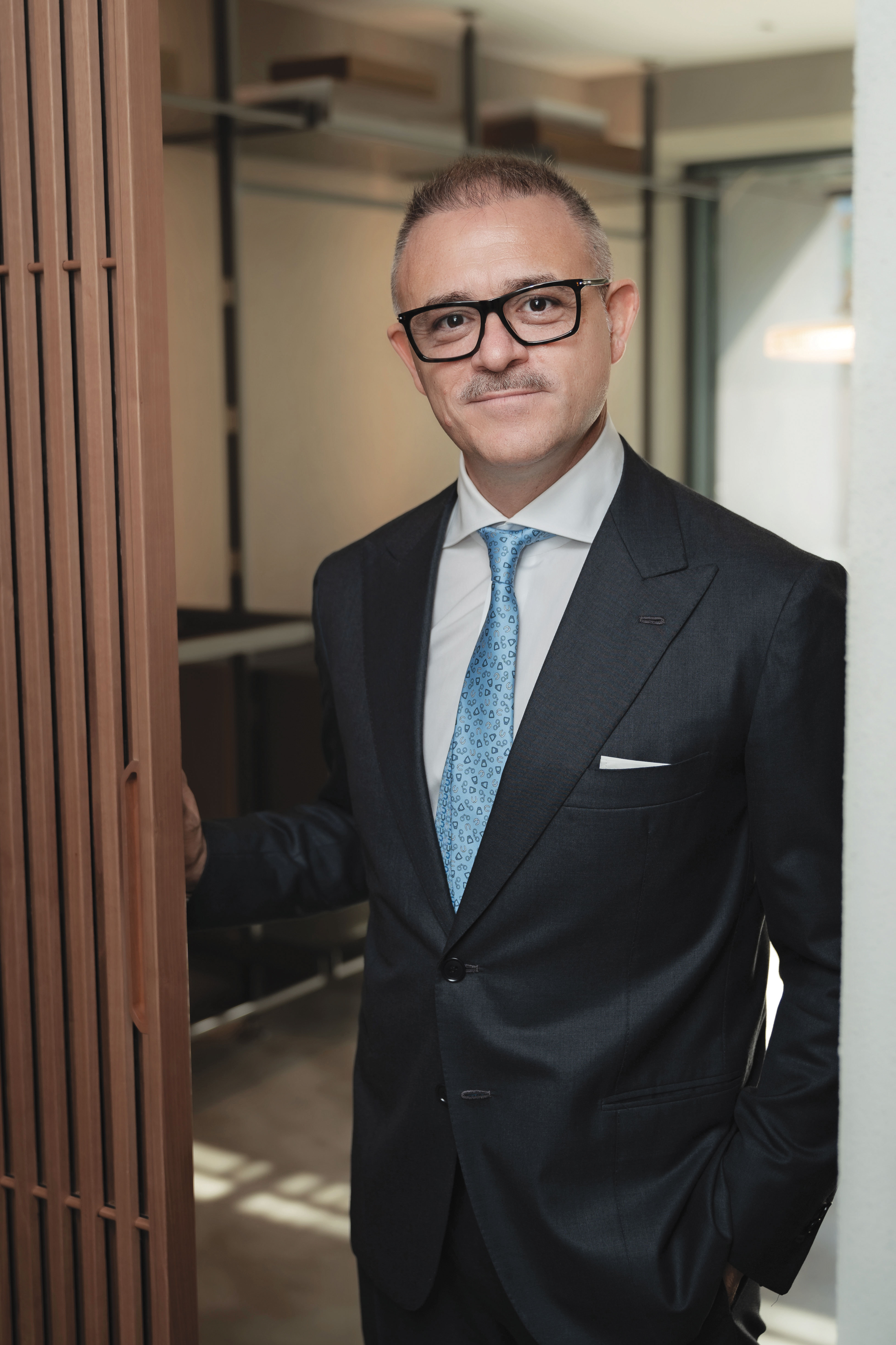 100 cei mai admirați CEO din România: Locul 44 - Francesco Curcio, CEO, Pinum Doors & Windows