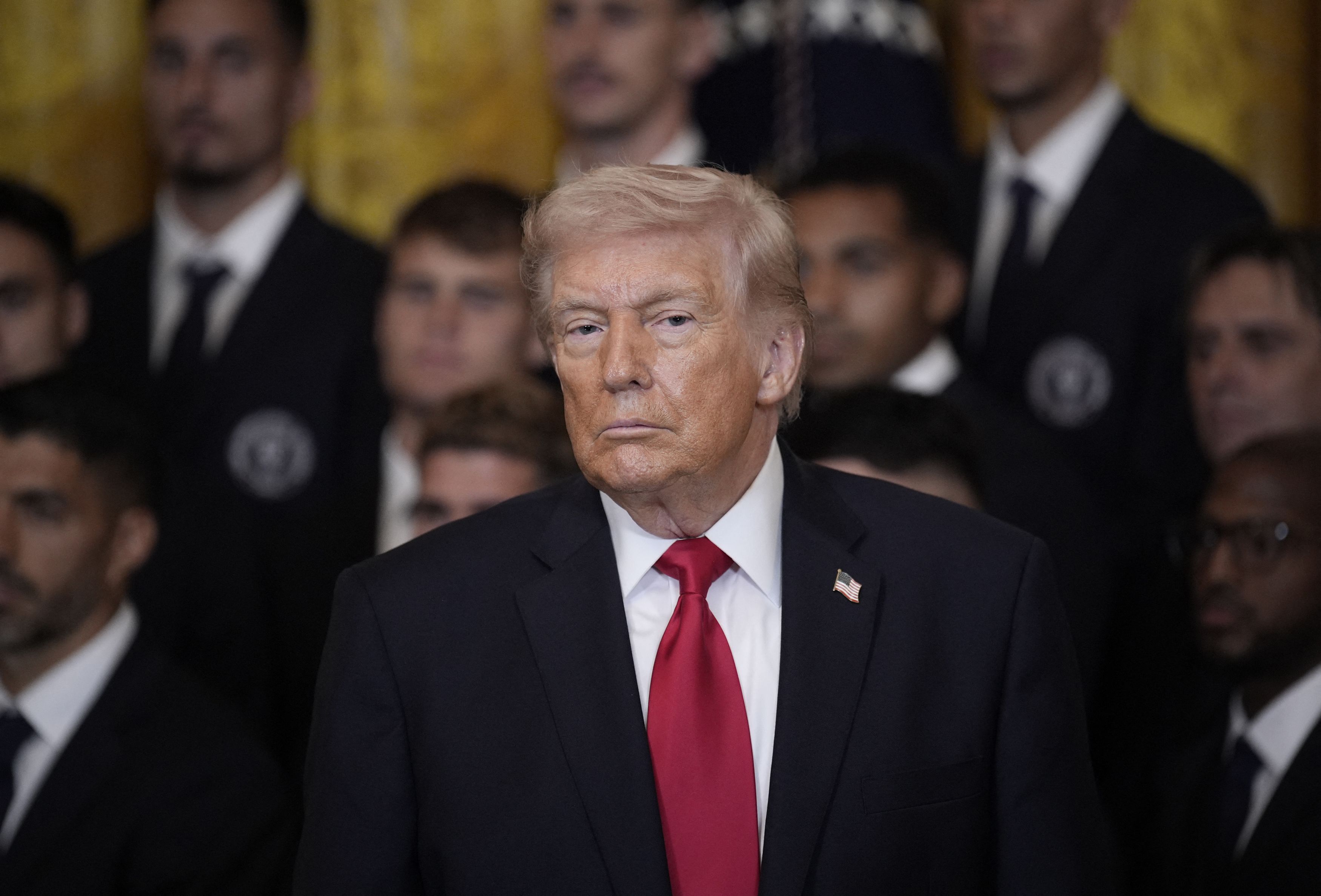 Tensiuni tot mai mari în piețele internaționale. Prețul petrolului sparge pragul de 90 de dolari pe baril, după declarațiile inflamatoare ale lui Trump: „Nu va exista niciun acord cu Iranul în afară de capitularea necondiționată!”