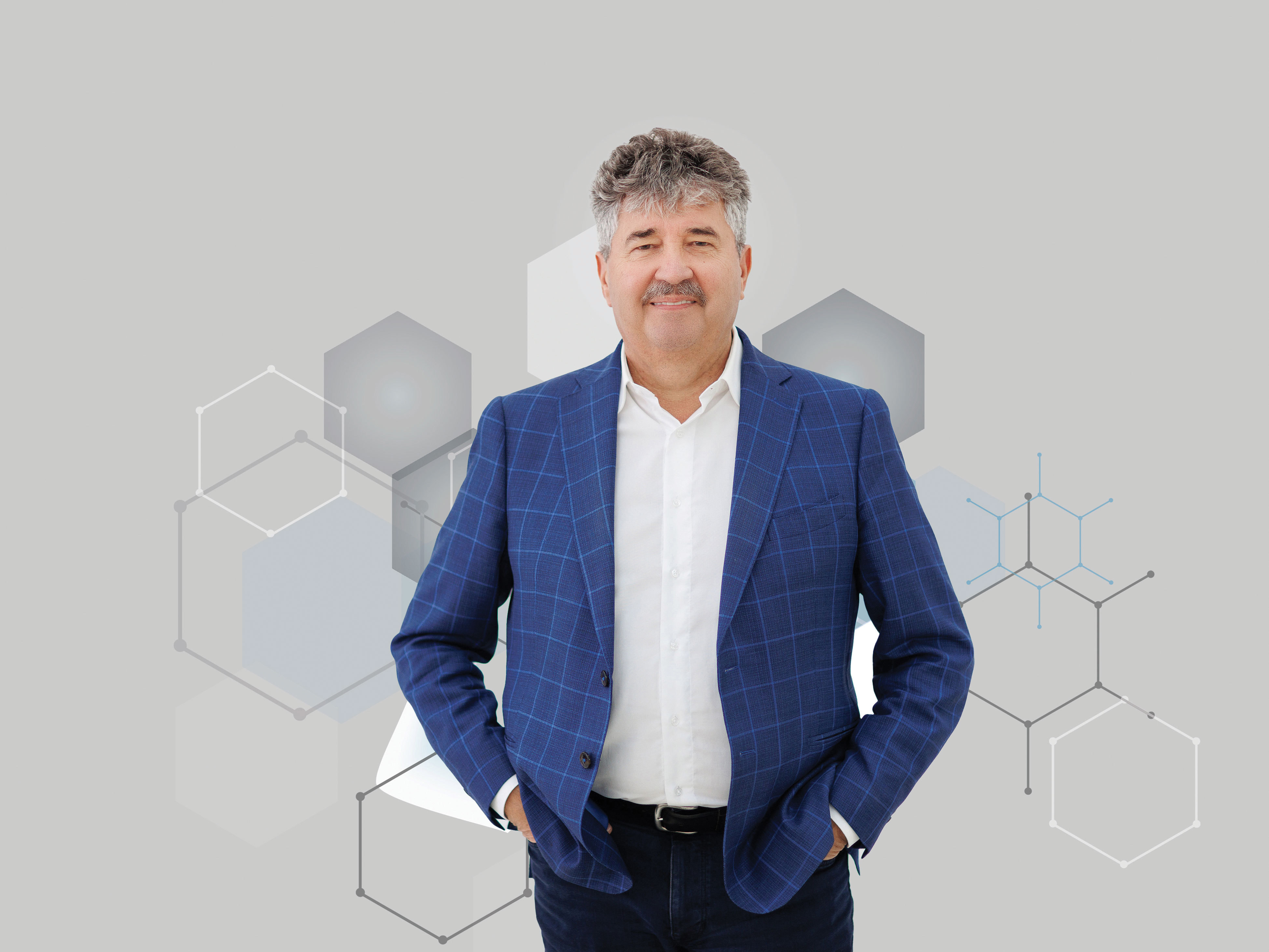 100 cei mai admirați CEO din România: Locul 52 - Ioan Nani, Director general, Antibiotice Iași: Pentru mine, munca a fost și job, și pasiune — când cele două coincid, totul devine mai simplu