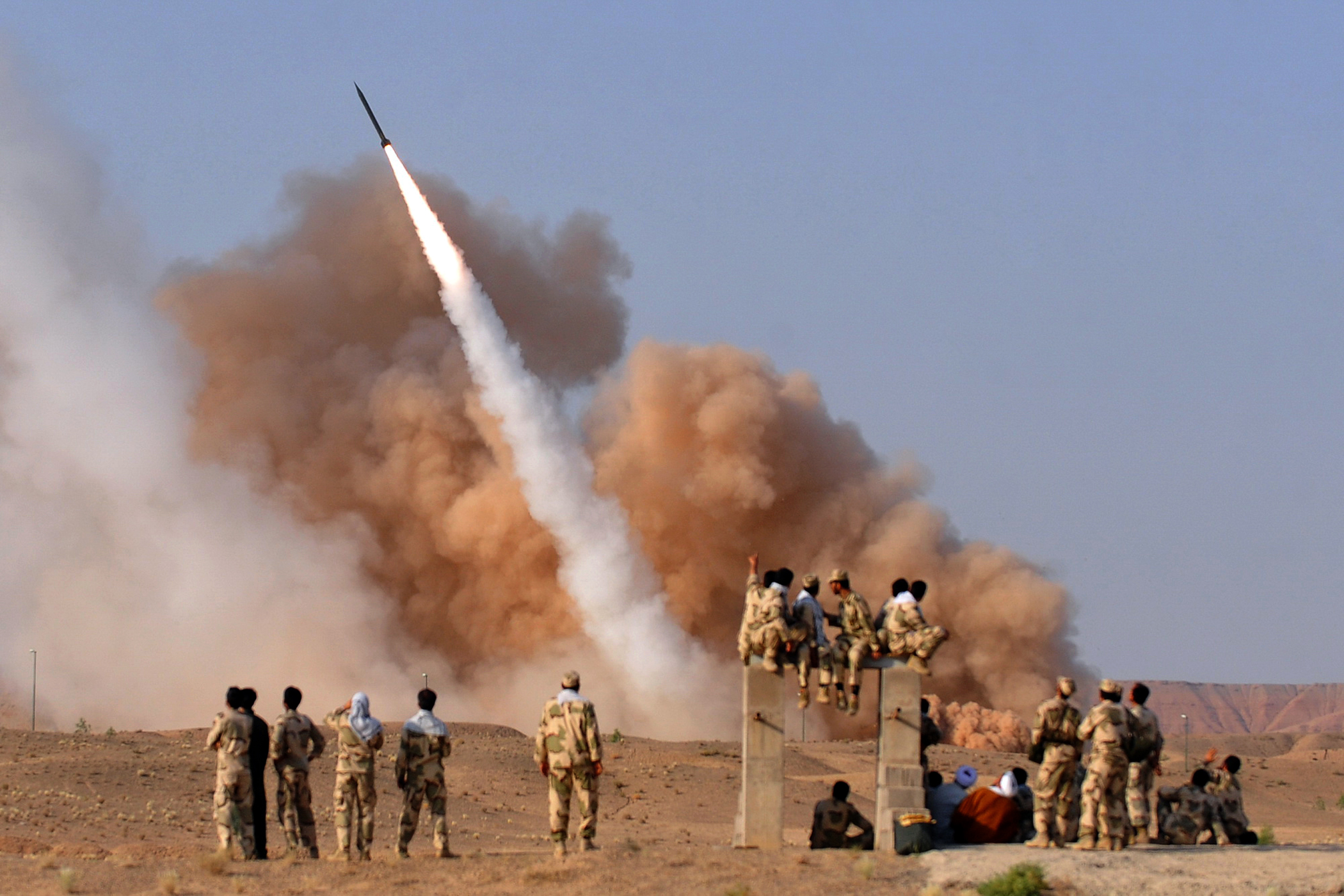 Iranul împinge regiunea spre război deschis: liderii din Golf, tot mai aproape de o ripostă militară. „Este important ca iranienii să înțeleagă că regatul, dar și partenerii săi, dispun de capacități semnificative pe care le pot utiliza dacă aleg să o facă”