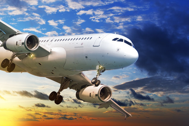 Avertisment sumbru de la Agenția Internațională pentru Energie: Europa ar putea rămâne fără combustibil pentru avioane în mai puțin de 6 săptămâni