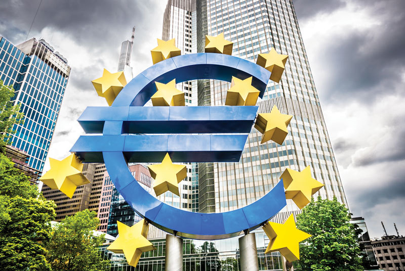 Alegerile pentru noul președinte al BCE: Spaniolul Hernández de Cos este văzut de economiști ca fiind cel mai calificat bancher să îi ia locul lui Christine Lagarde