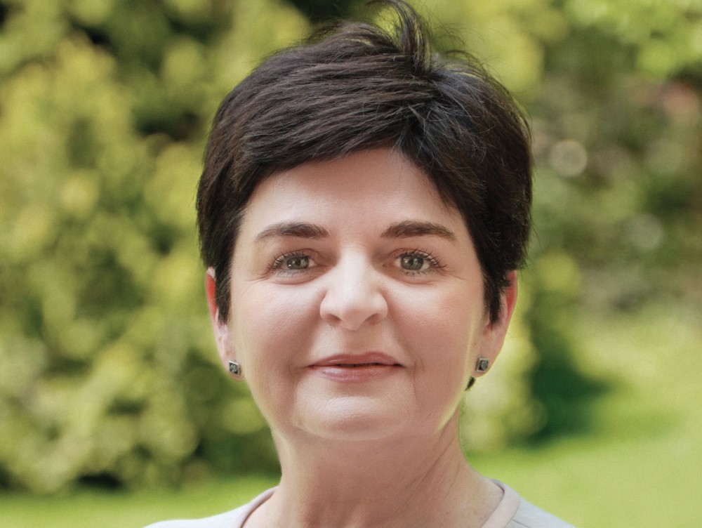 100 cei mai admirați CEO din România: Locul 85 - Carmen Petcu, Director General, De’Longhi Group în România