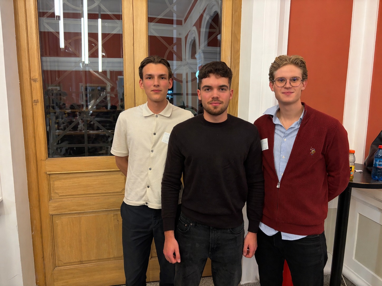 Trei tineri au dezvoltat o platformă digitală care vine în avantajul studenților, aducând tot ce au nevoie într-un singur loc. Ce este EduNext și cum te poate ajuta să descoperi noi oportunități?