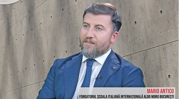 Celebra revistă de modă Vogue lansează o ediție în România, în primăvara lui 2027, în parteneriat cu avocatul Mario Antico, care deține o școală italiană în București și este cofondator al Mercedes-Benz Bucharest Fashion Week