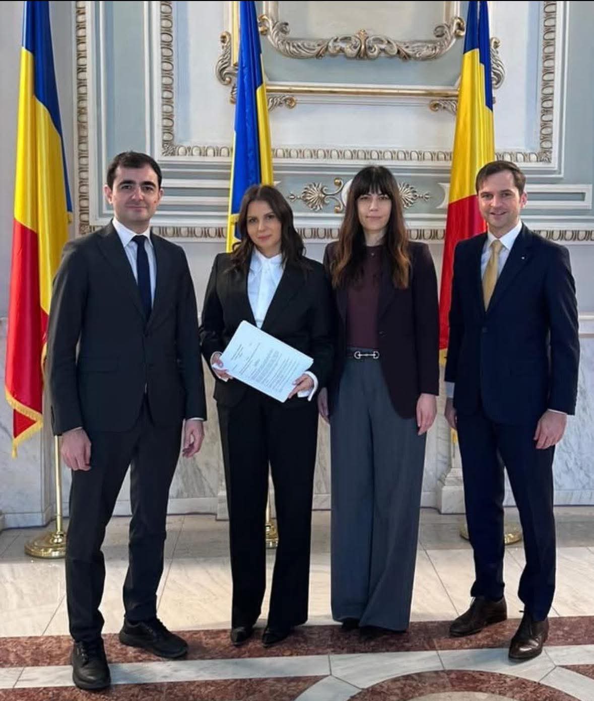 Proiect de lege: românii vor putea economisi pentru pensie prin investiții la bursă, cu taxe reduse și retragere a banilor la pensionare