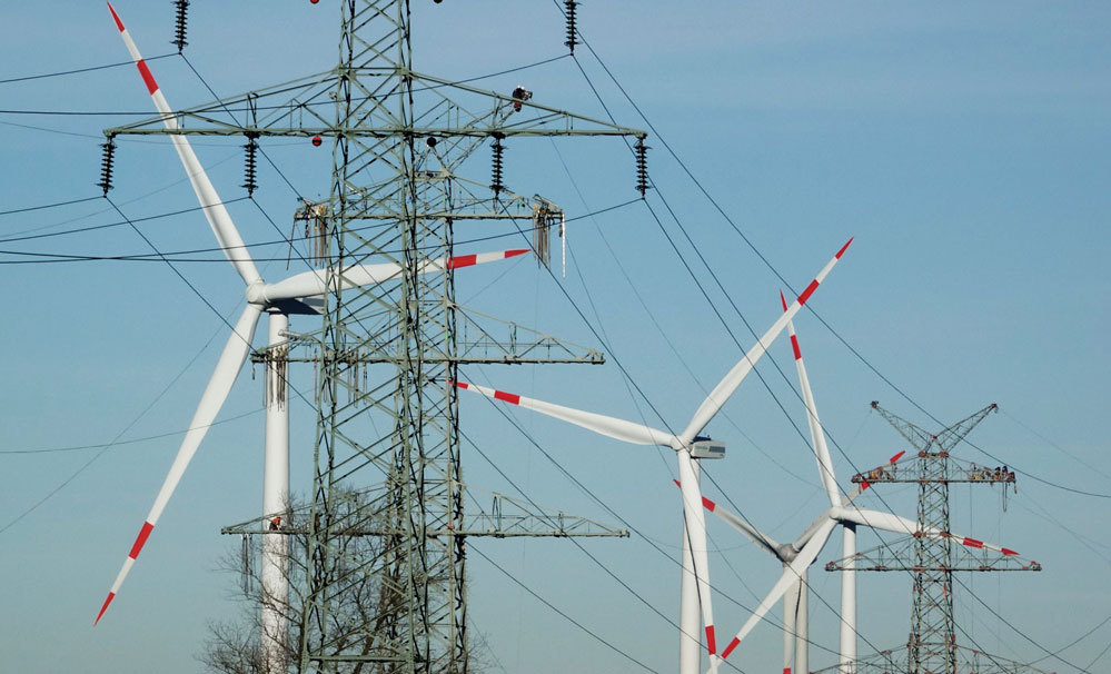 Toate marile companii de stat din energie din Polonia investesc masiv în producția de electricitate și în modernizarea rețelelor. Unele au în plan investiții istorice