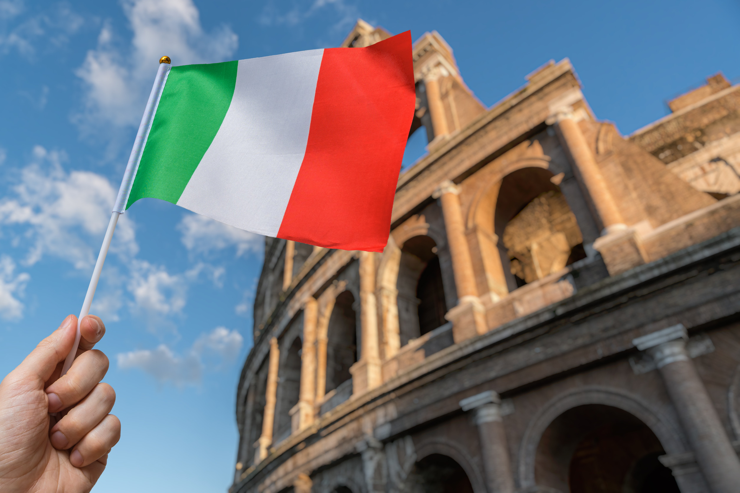 Italia riscă să transforme uriașul fond european post-pandemie într-un eșec: Economia stagnează, datoria crește, iar reformele promise au fost modificate repetat fără să genereze relansarea economică așteptată