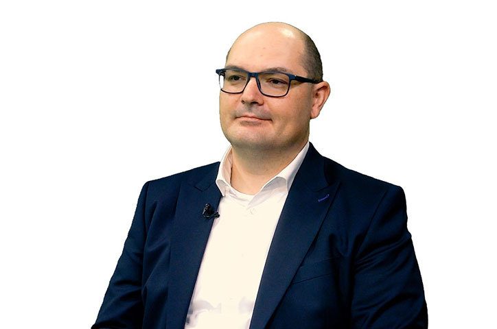 ABC-ul asigurărilor: chiar dacă nu te gândești la o asigurare de viață la 20 de ani, e bine să fii la curent. „Cea mai bună asigurare e cea pe care ți-o faci înainte să se producă un risc asigurat”