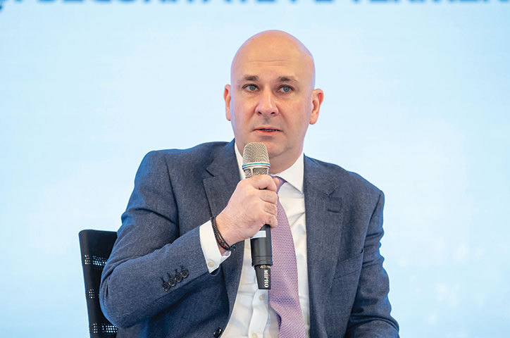 Bogdan Badea, actualul CEO interimar al Hidroelectrica, anunță că se retrage din cursa pentru un nou mandat la conducerea companiei