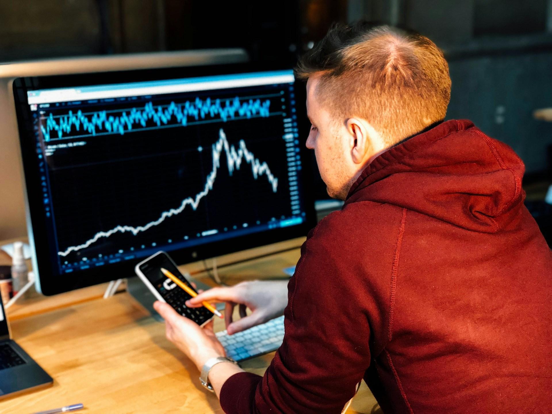 (P) Popularitatea investițiilor în ETF-uri: de ce atrag tot mai mulți investitori