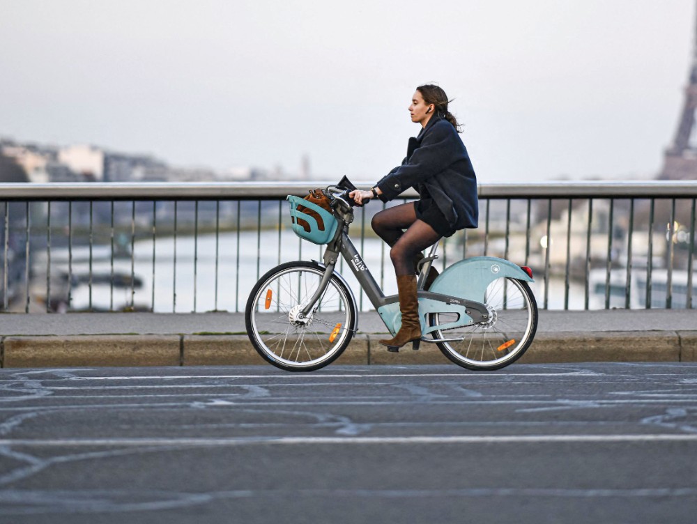 Care este metropola Europeană ce a ales să respire. Acolo mașinile au pierdut lupta și majoritatea populației merge cu bicicleta sau pe jos