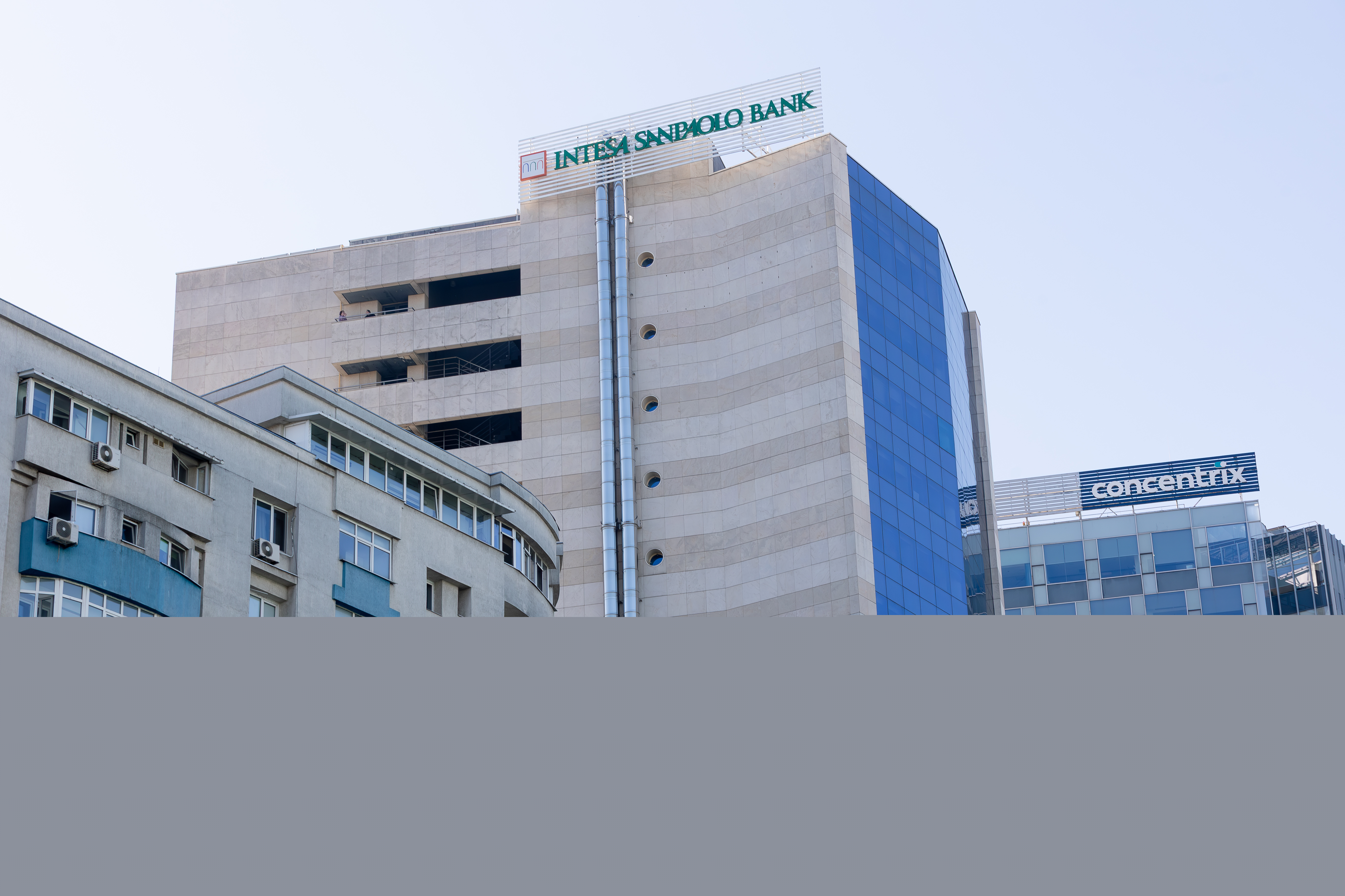 Intesa Sanpaolo Bank și FNGCIMM semnează Convenția de Garantare pentru refinanțarea creditelor IMM pentru programele IMM Invest PLUS si IMM PLUS