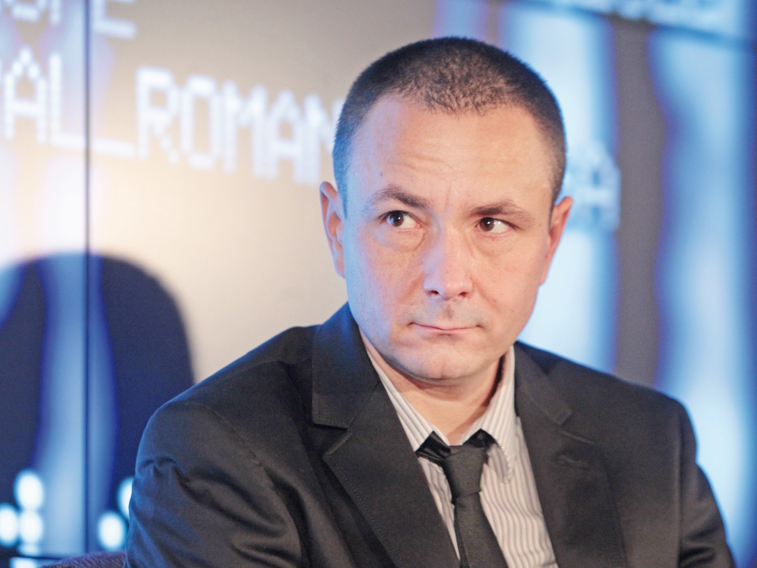 Situația nu arată bine: Numărul demisiilor voluntare a scăzut, dar nu pentru că e ușor să găsești job, ci din frică, iar concedierile cresc. Sfatul șefului BestJobs pentru a avea o șansă mai bună la interviul de angajare VIDEO