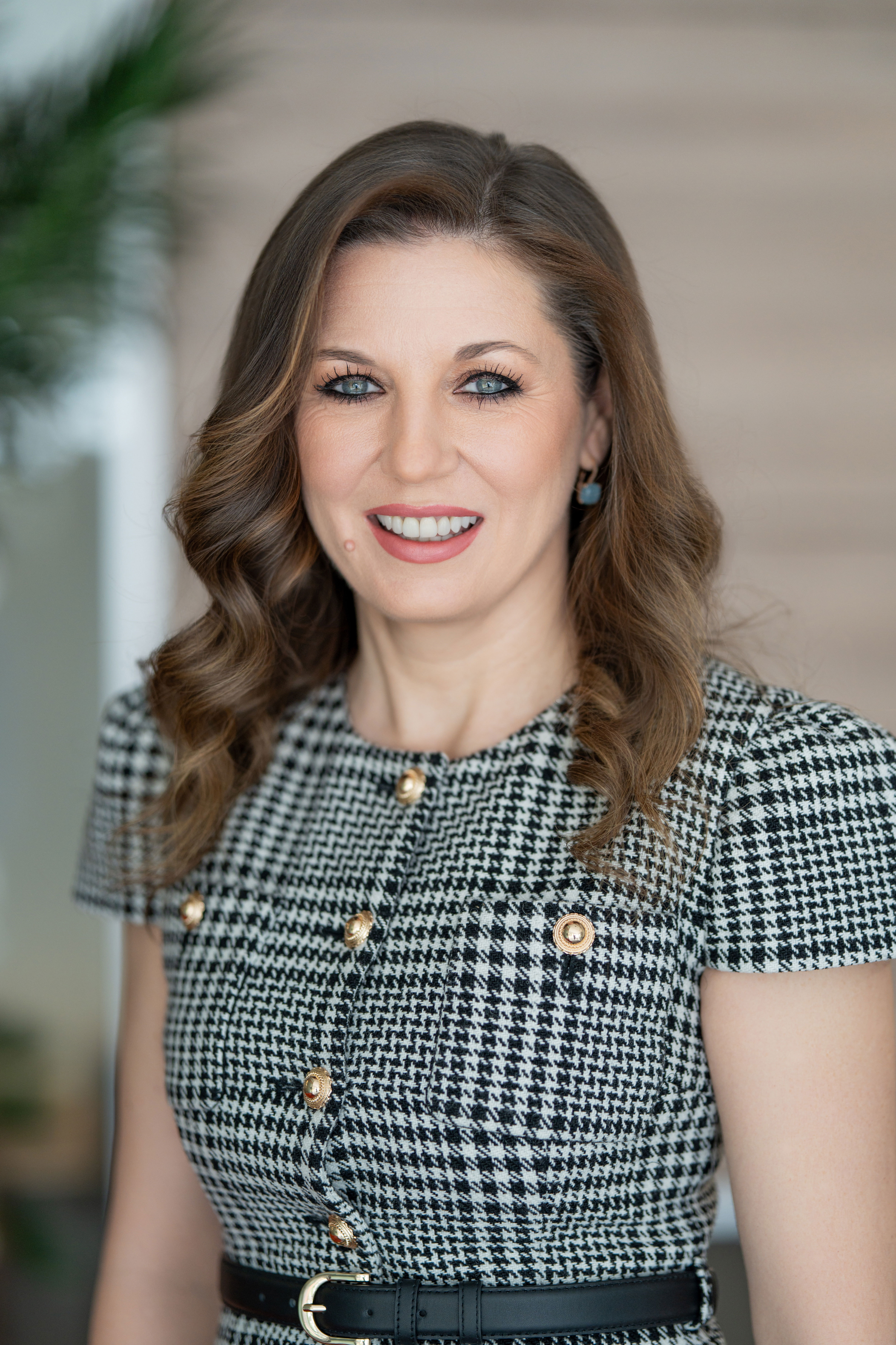 100 Cele mai puternice femei din business. Adelina Badea, CEO, Mobexpert