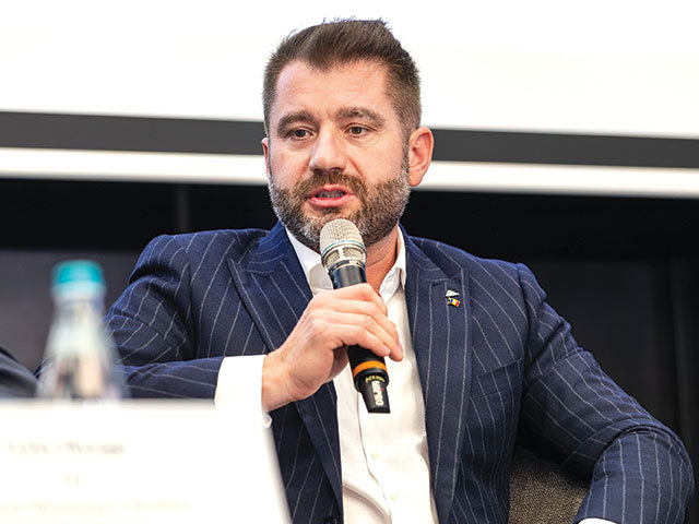Construcțiile României, aproape de maximele istorice, dar tot mai expuse: scumpiri, taxa pe carbon și dependența de banii publici