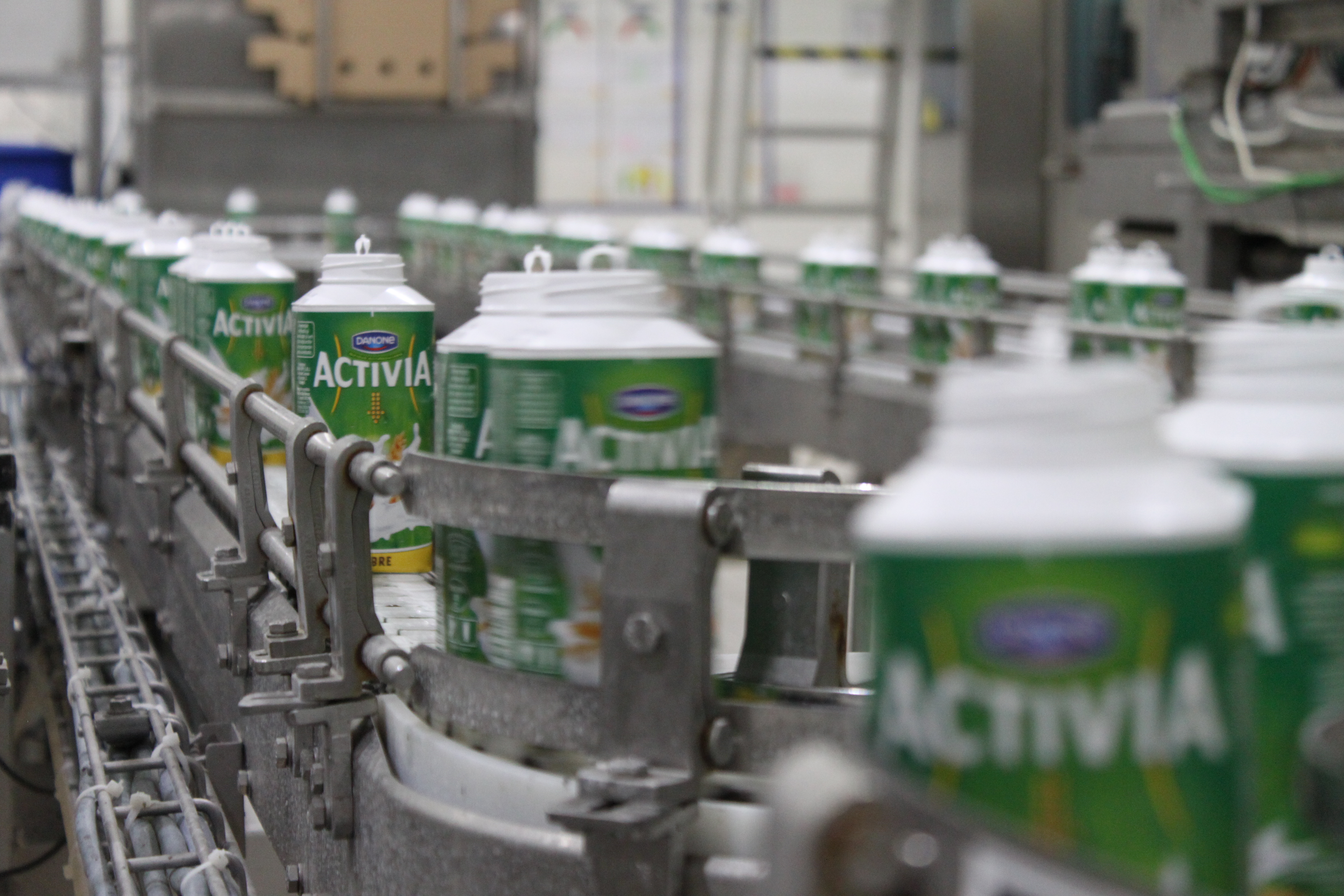 Danone mărește producția pentru iaurturile care ajung la export și finalizează o investiție de 10 mil. euro în fabrica din București