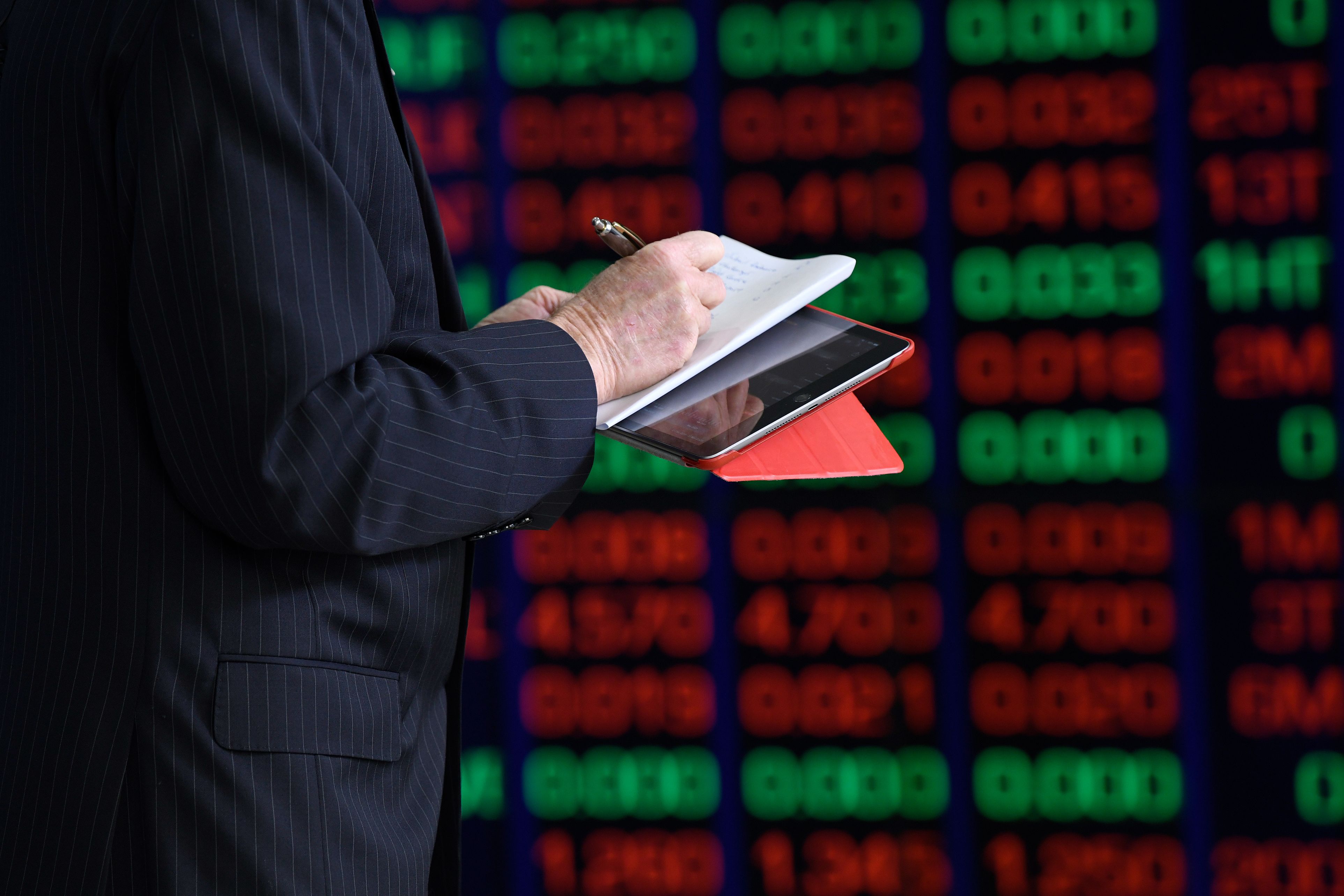 Euforie pe bursele globale după anunțarea acordului dintre SUA și Iran. Indicele S&P 500 crește cu 1,7%, iar Nasdaq cu 2,6%. „Din perspectiva pieței, un acord este în mod clar un factor pozitiv”