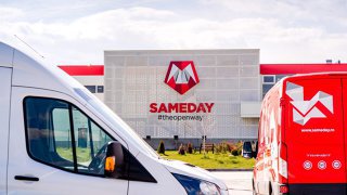 Presa din Ungaria: Compania de curierat Sameday își închide operațiunile din Ungaria după cinci ani. Curierul va da afară angajații și va reloca easybox-urile în România